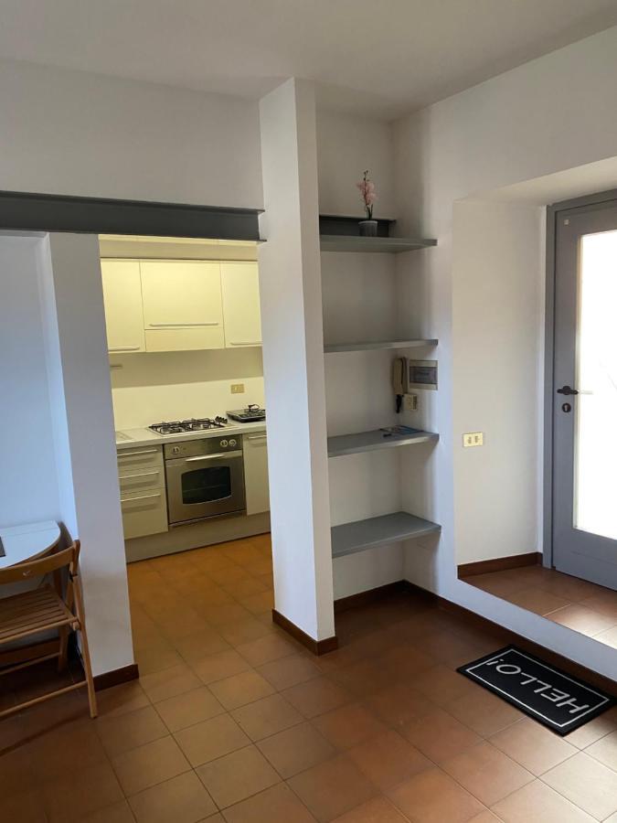 Vicolo Forno Appartement Mercallo Buitenkant foto